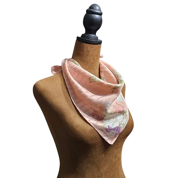 BURBERRY SCARF - Picture 2 of 16